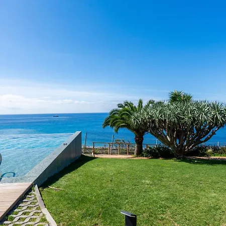 Acqua Sensation By Lovelystay Funchal (Madeira)