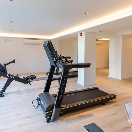 Acqua Sensation By Lovelystay Funchal (Madeira)